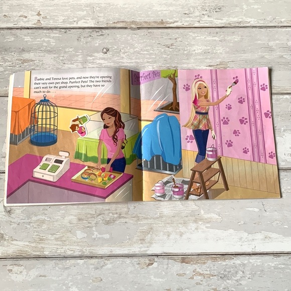 Barbie Loves Pets Children’s Story Book Kids Girls Scholastic Mattel - Picture 2 of 3